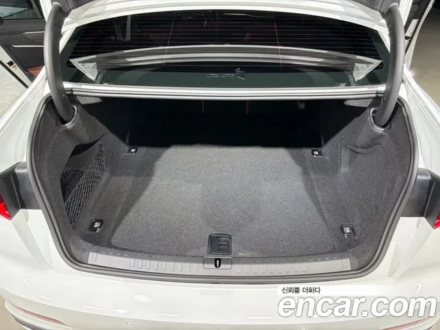 Audi A6 C8 — Фото автомобиля 18