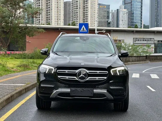 Mercedes-Benz GLE-Class — Фото автомобиля 6