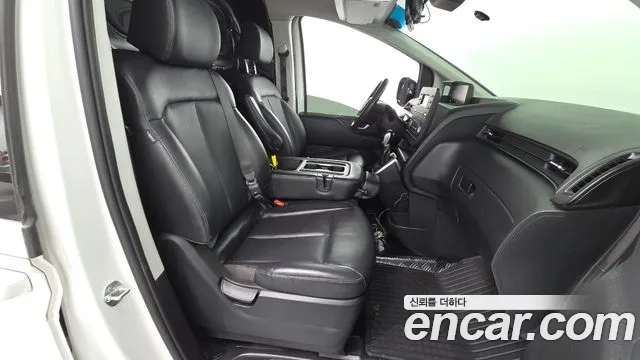 Hyundai Staria — Фото автомобиля 16