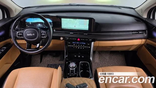 Kia Carnival Generation 4 — Фото автомобиля 10