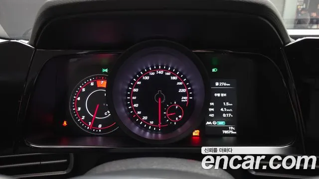 Hyundai Avante — Фото автомобиля 11