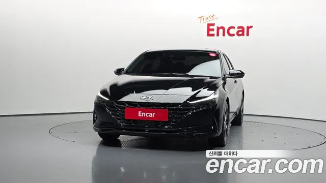 Hyundai Avante CN7 — Фото автомобиля 3