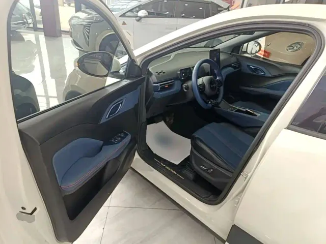 BYD Seagull — Фото автомобиля 11