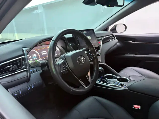 Toyota Camry — Фото автомобиля 8