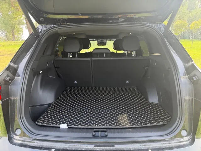 Geely Xingyue L — Фото автомобиля 19