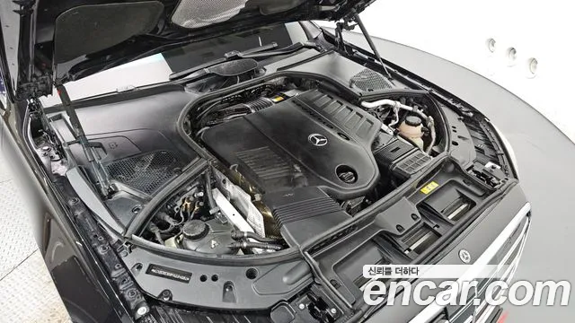 Mercedes-Benz S-Class — Фото автомобиля 9