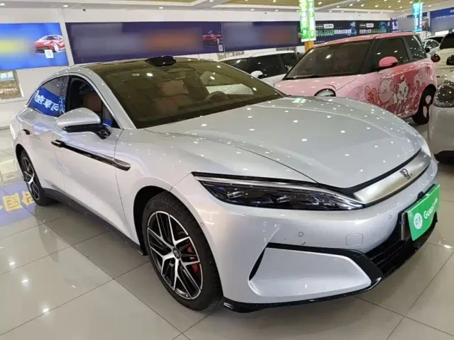 BYD Han L — Фото автомобиля 3