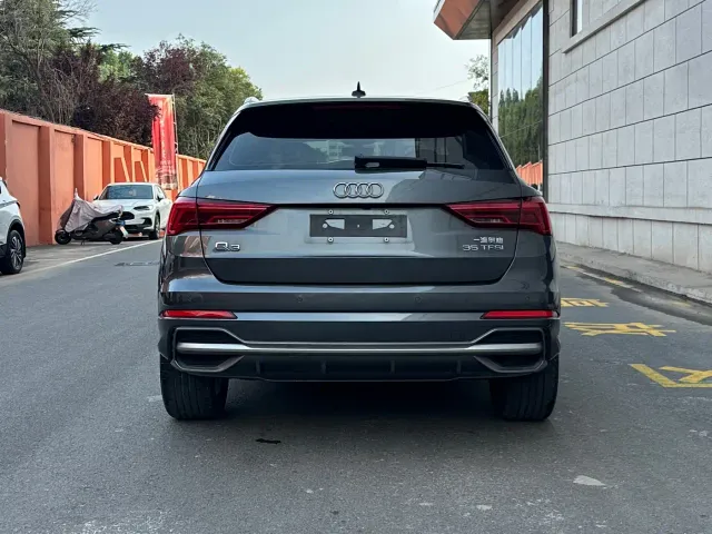 Audi Q3 — Фото автомобиля 6