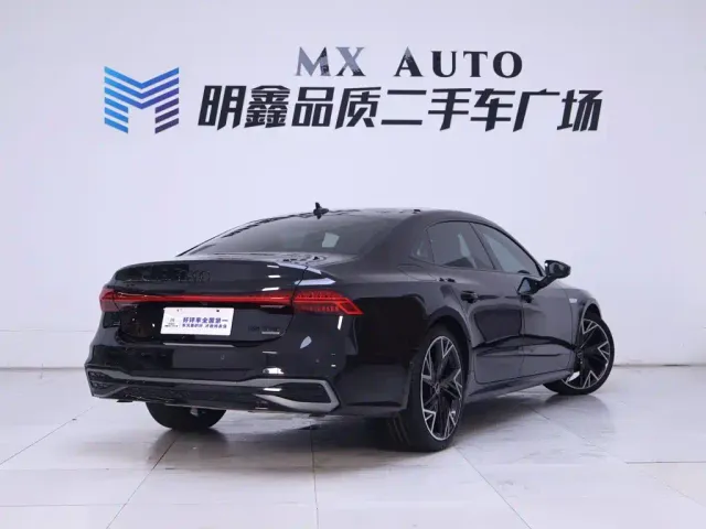 Audi Audi A7L 2024 45 TFSI quattro Black Warrior Edition — Фото автомобиля 7
