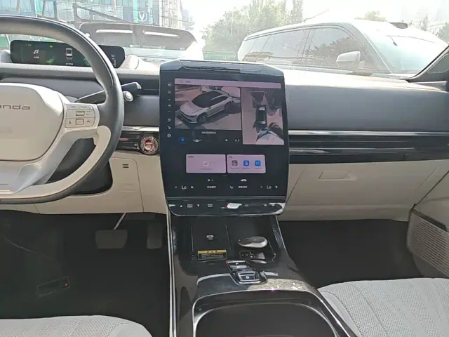 Honda GAC P7 — Фото автомобиля 12