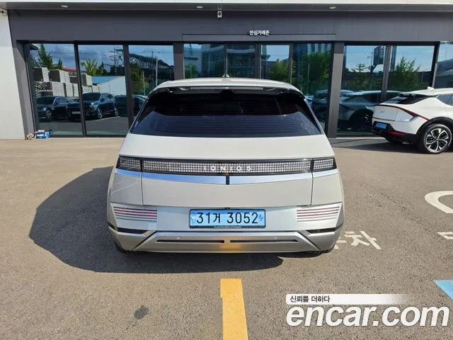 Фотография автомобиля — Hyundai Ioniq5