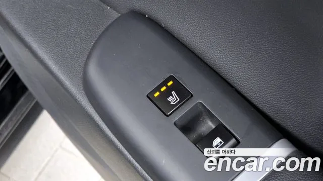Hyundai Grandeur Grandeur (GN7) 3.5 LPG 2WD (Такси) — Фото автомобиля 17
