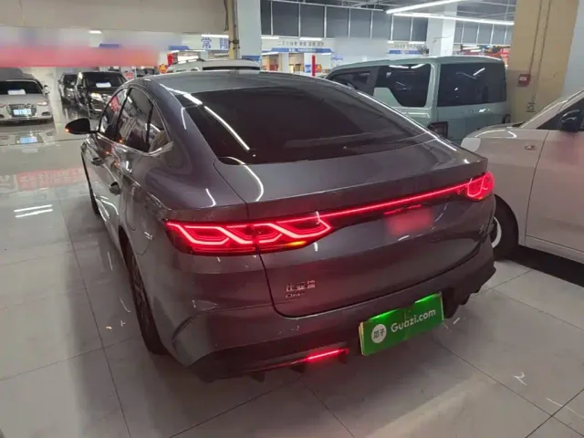 BYD Qin L — Фото автомобиля 4