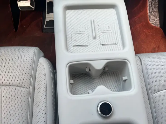 BYD FangChengBao Titanium 7 — Фото автомобиля 11