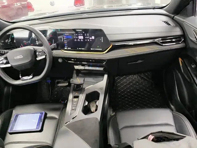 Changan X5 Plus — Фото автомобиля 12