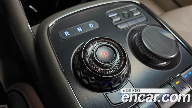 Genesis G90 Бензин 3.5 турбо AWD — Фото автомобиля 7