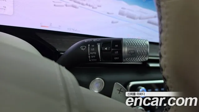 Genesis GV80 — Фото автомобиля 26