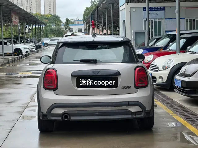MINI Hatch — Фото автомобиля 8