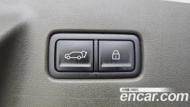 Hyundai Santa Fe MX5 — Фото автомобиля 23