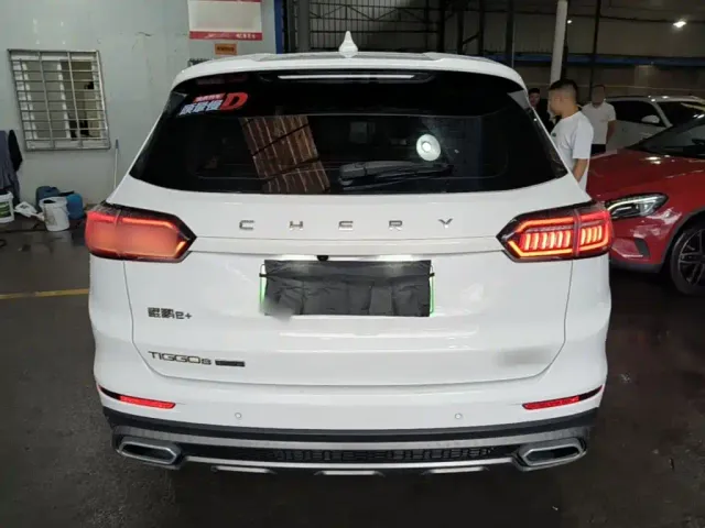Chery Tiggo 8 PLUS Kunpeng e+ — Фото автомобиля 3