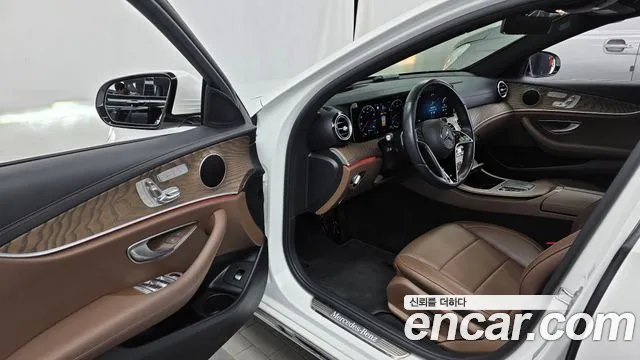 Mercedes-Benz E-Class W213 — Фото автомобиля 10