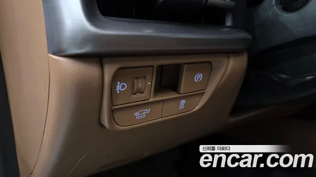 Hyundai Grandeur GN7 — Фото автомобиля 12