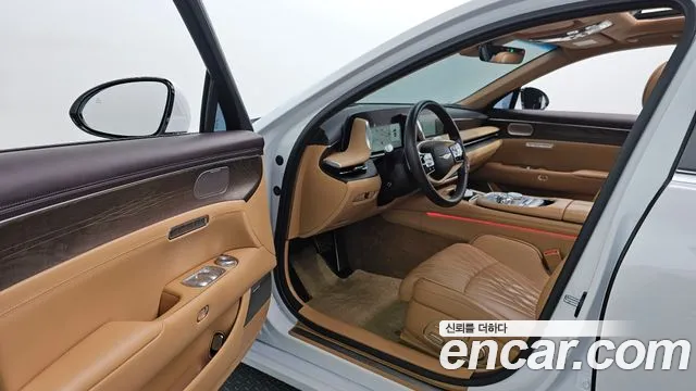 Genesis G90 Бензин 3.5 турбо AWD — Фото автомобиля 11