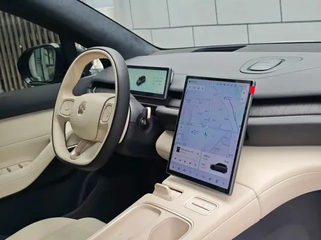 NIO NIO ES6 2024 75kWh — Фото автомобиля 6