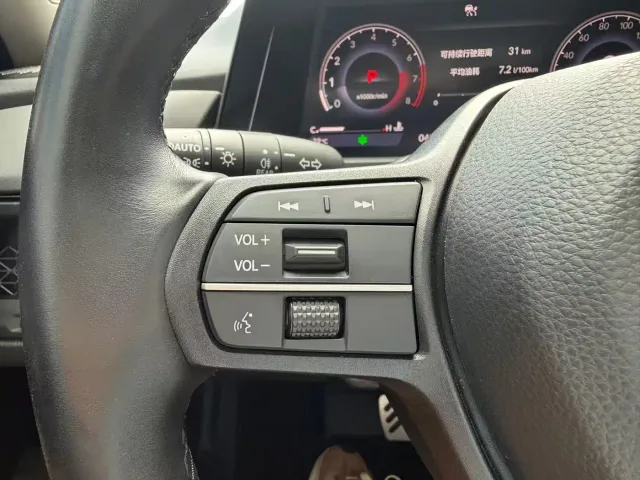 Honda Accord — Фото автомобиля 11