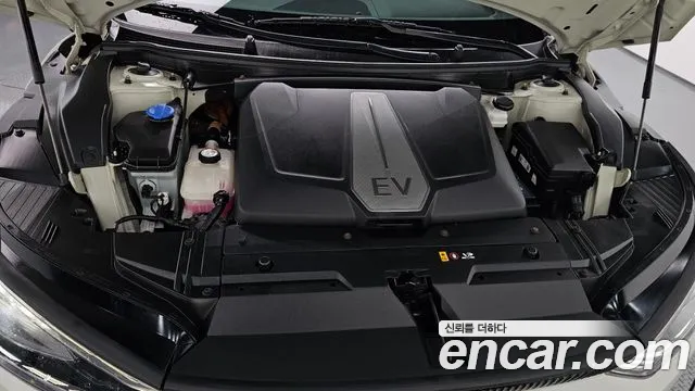 Kia EV6 Long Range — Фото автомобиля 5