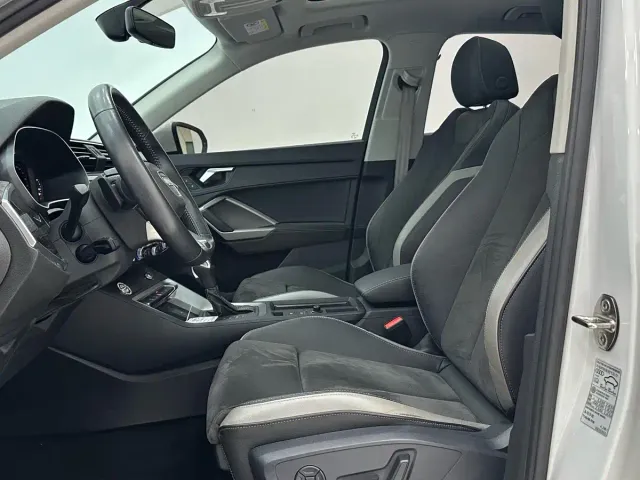 Audi Q3 — Фото автомобиля 7