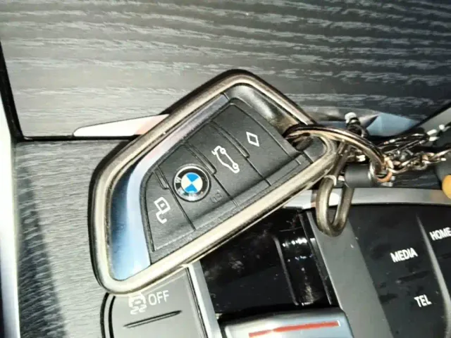 BMW 3 Series — Фото автомобиля 8