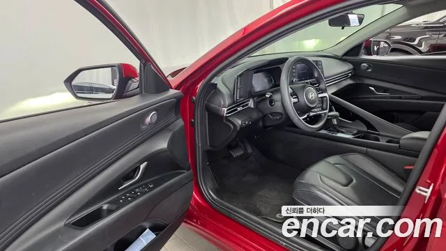 Hyundai AVANTE Smart — Фото автомобиля 10