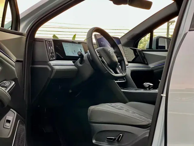 BYD Song L DM-i — Фото автомобиля 7