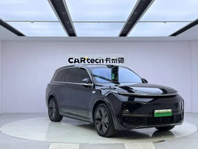 Li Auto L9 — Фото автомобиля 7