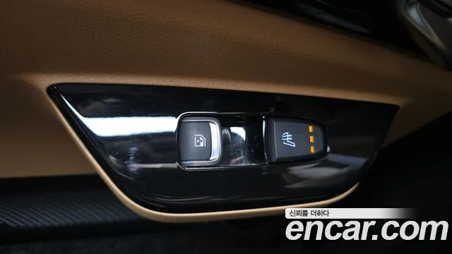 Kia Canival Carnival 4 поколение Бензин 9 мест Signature — Фото автомобиля 30
