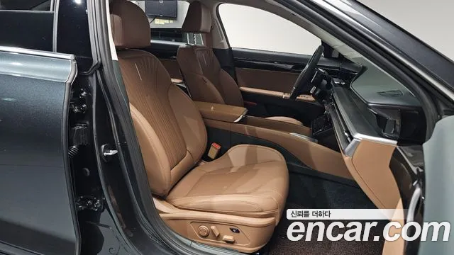 Hyundai Grandeur Grandeur (GN7) — Фото автомобиля 26
