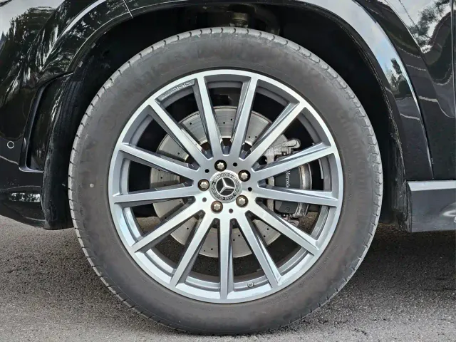 Mercedes-Benz GLS-Class — Фото автомобиля 22