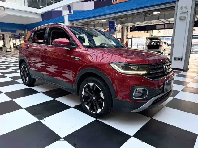 Volkswagen Tanying 2021 1.5L Automatic Smart Connect Edition — Фото автомобиля 3