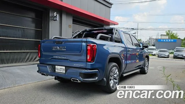 GMC Sierra — Фото автомобиля 2