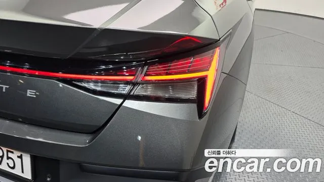 Hyundai AVANTE Новый Avante (CN7) — Фото автомобиля 23