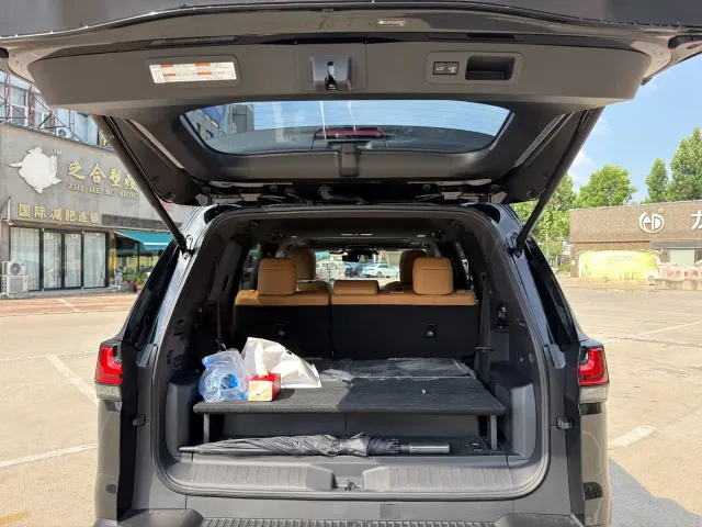 Lexus LX — Фото автомобиля 18
