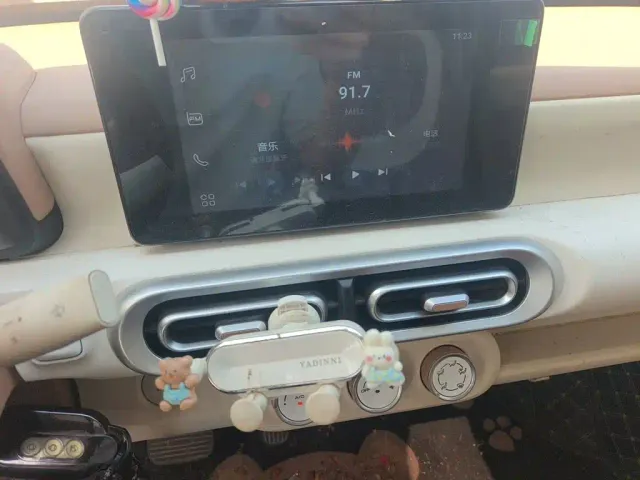Wuling Hongguang Mini EV — Фото автомобиля 9