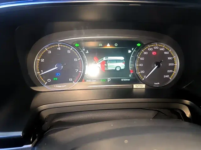 GAC Trumpchi M8 — Фото автомобиля 11