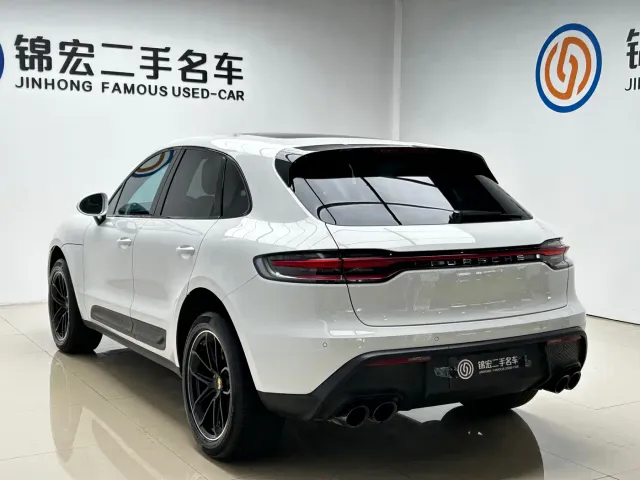 Porsche Macan — Фото автомобиля 28