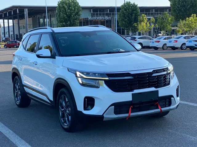 Kia Seltos — Фото автомобиля 3
