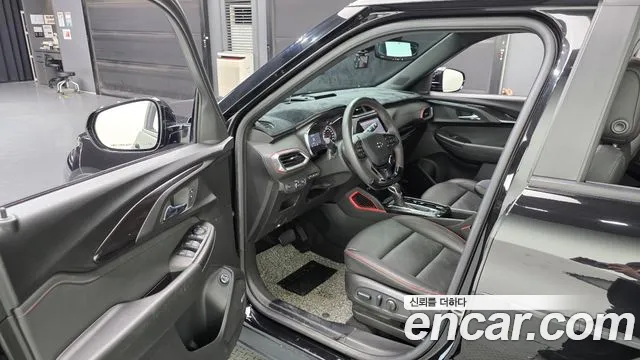 Chevrolet Trailblazer — Фото автомобиля 10