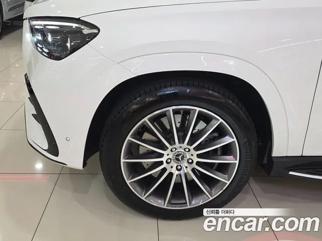 Mercedes-Benz GLE-Class — Фото автомобиля 5