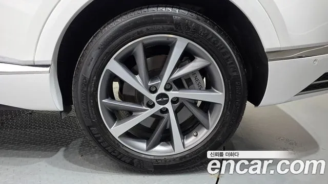 Genesis GV80 — Фото автомобиля 6