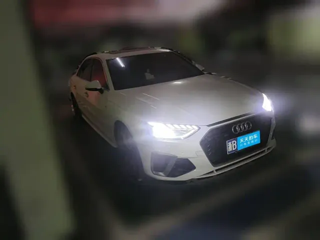 Audi A4L — Фото автомобиля 3